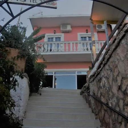 Hotel Batis